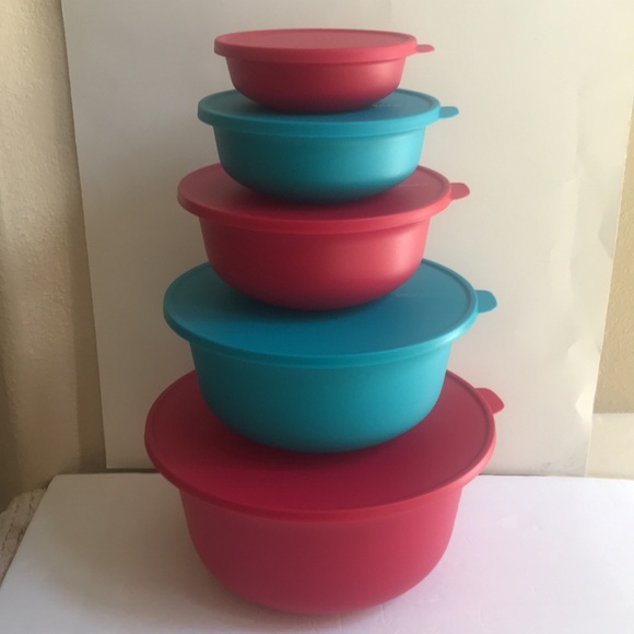 VINTAGE TUPPERWARE  ALOHA HOME™ 5 PC. BOWL SET  RED & BLUE - Picture 6 of 7
